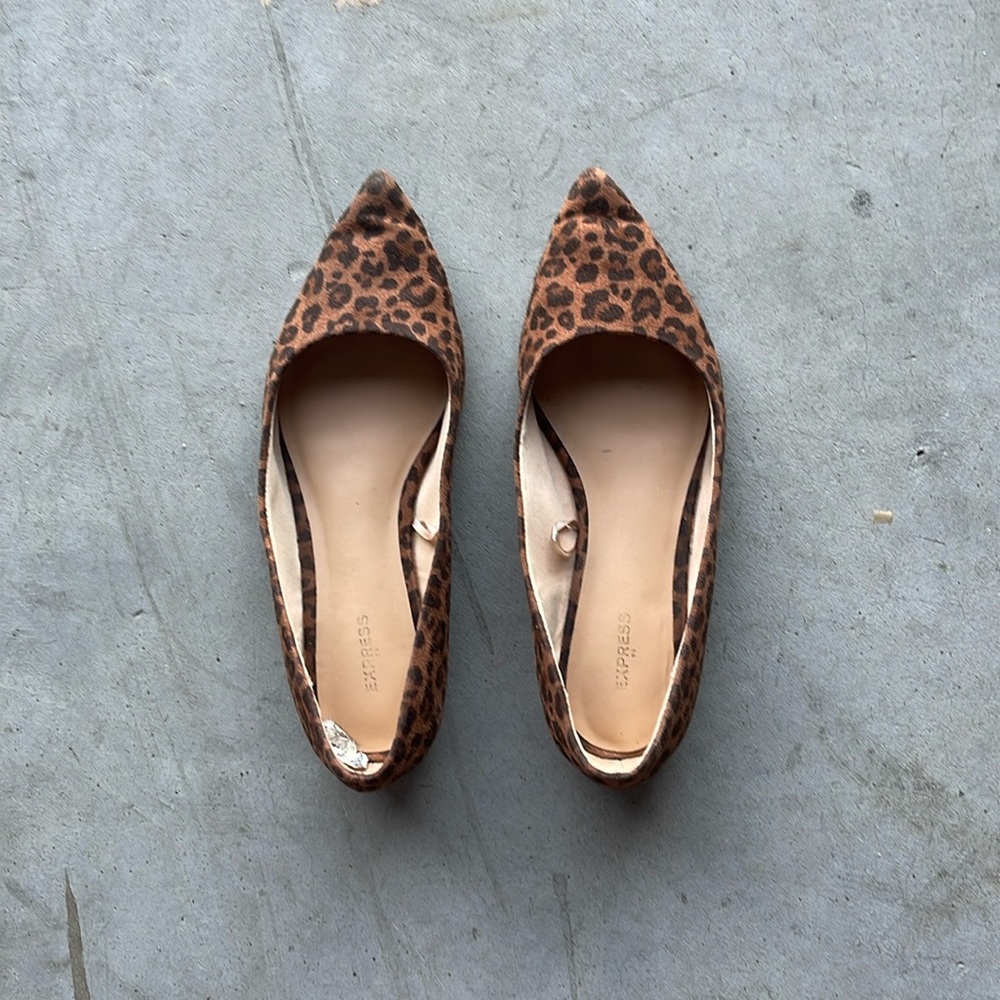 Express gently used